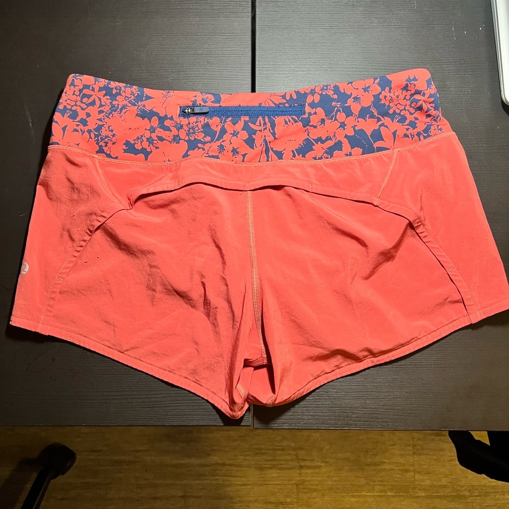 Lululemon speed up shorts. Small fuzzies on left side of the back of
the shorts